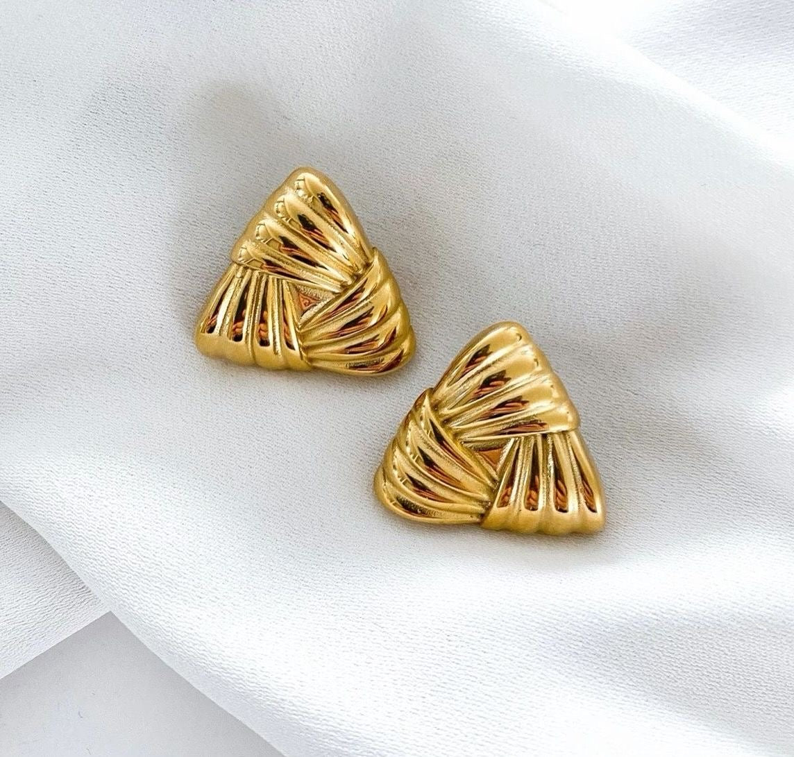 Stud Earring