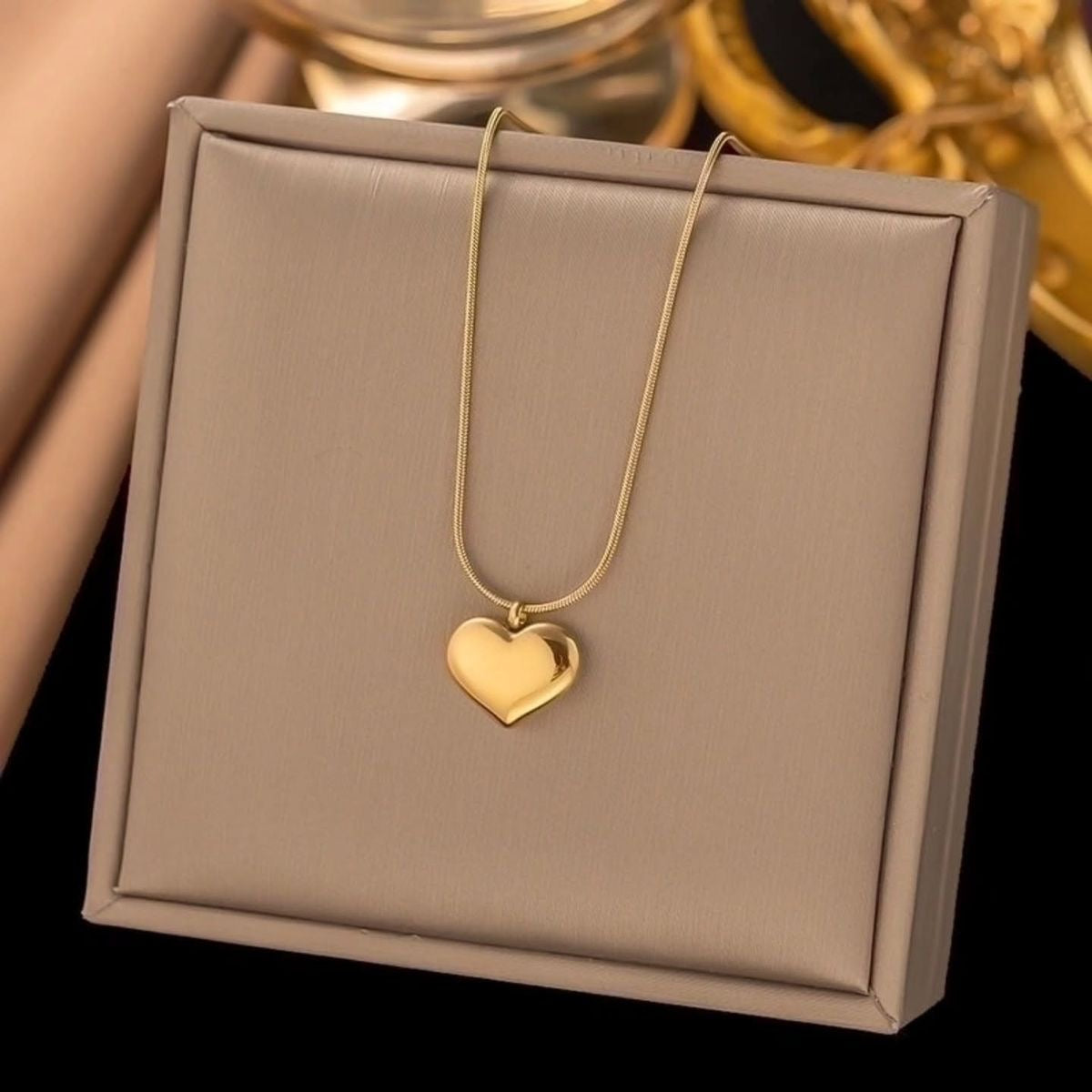 Elegant Heart Necklace