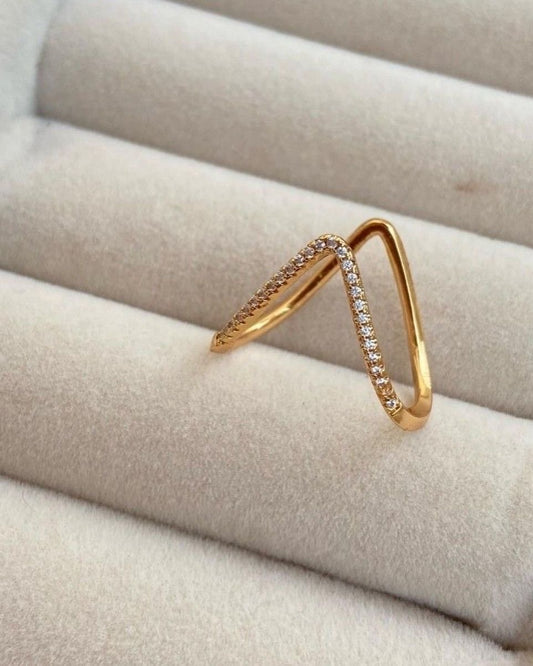 Golden V Ring