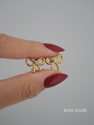Bow Earring