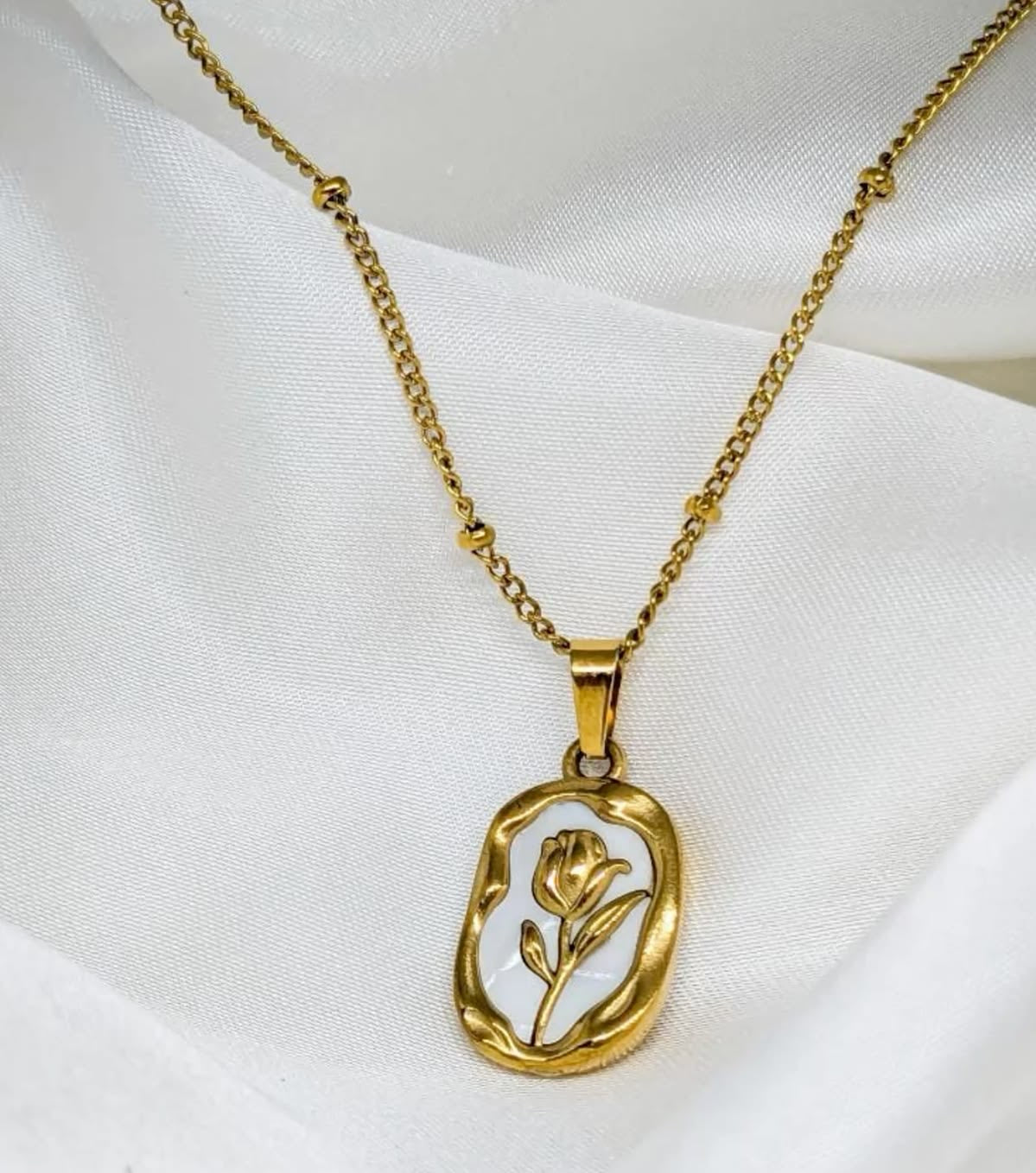 Rose Necklace
