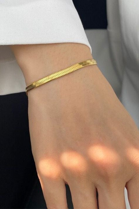 Snake chain bracelet